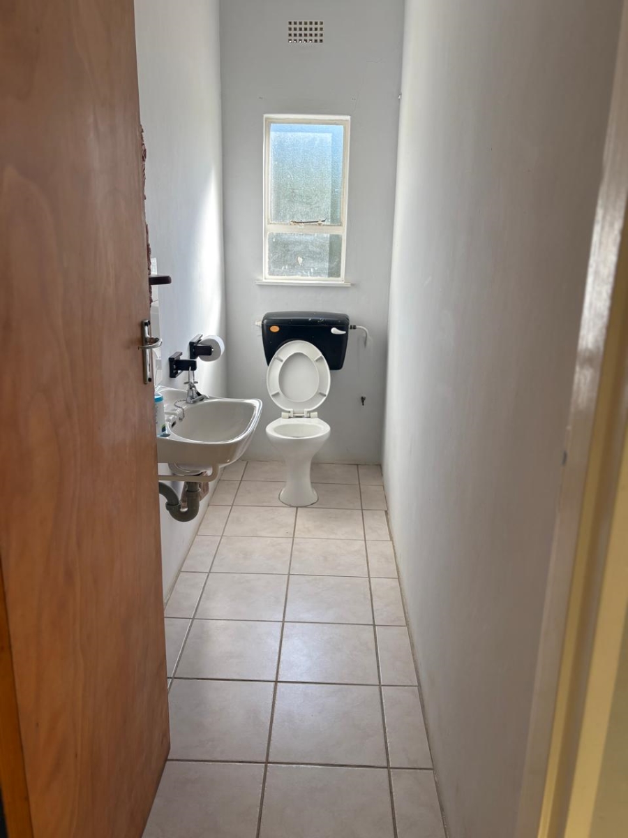4 Bedroom Property for Sale in Barrydale Western Cape